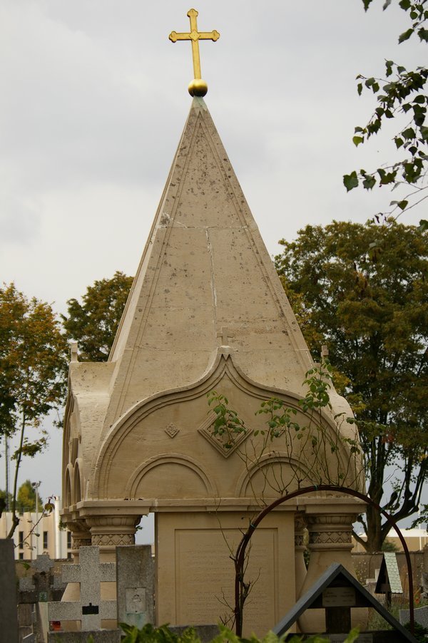cimetiere russe de st genevieve: Le Cimetiere Russe 138